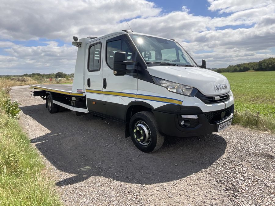 Iveco  Daily Crew Cab Tilt and Slide LHD