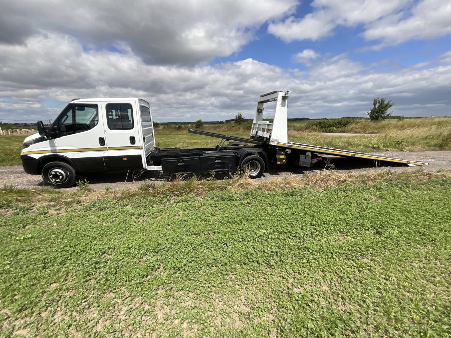 Iveco  Daily Crew Cab Tilt and Slide LHD