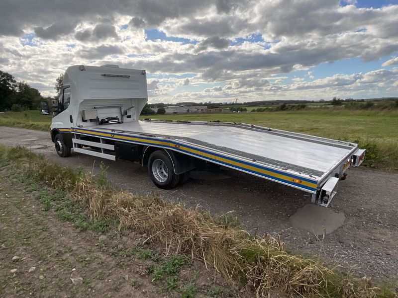 Iveco Daily 7-180 Sleeper Cab  AMS Beavertail 