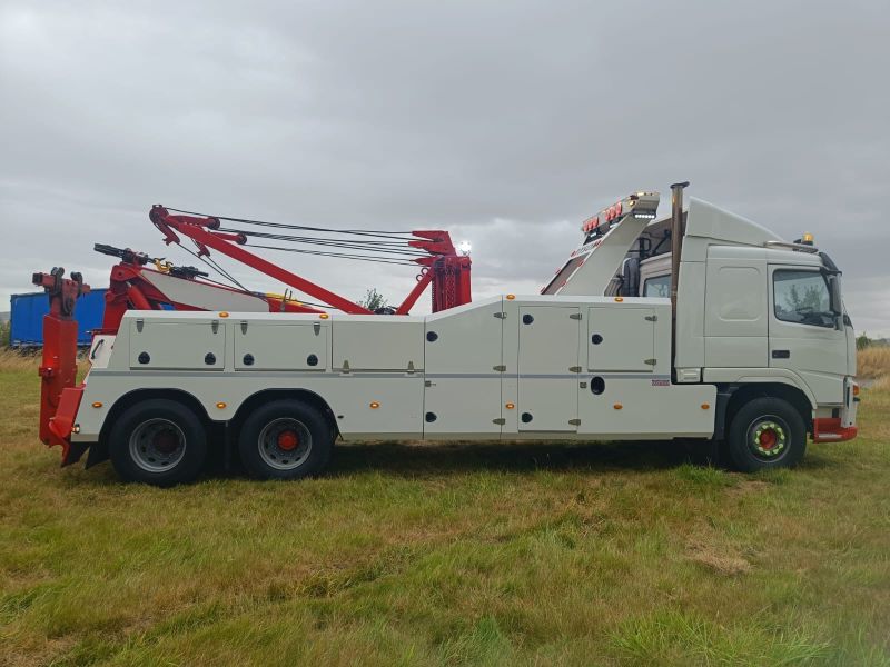 Volvo  FM Underlift Heavy Recovery 