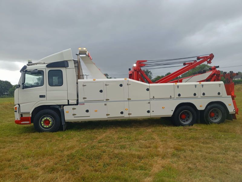 Volvo  FM Underlift Heavy Recovery 