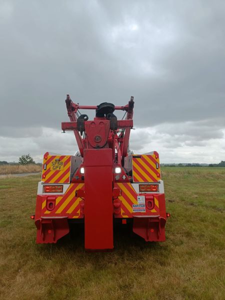 Volvo  FM Underlift Heavy Recovery 